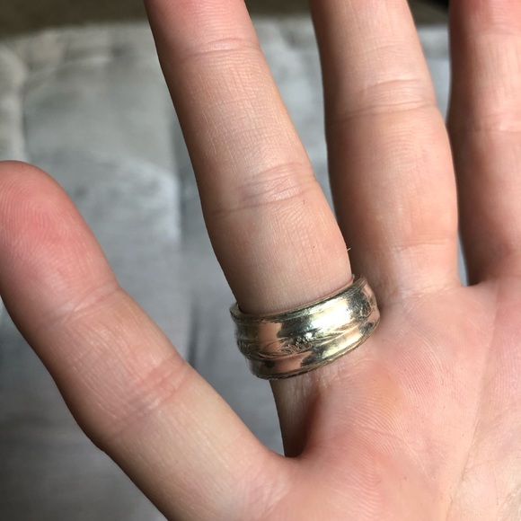 ❌SOLD❌Silver Wrap Silverware Fashioned Ring - Picture 7 of 7